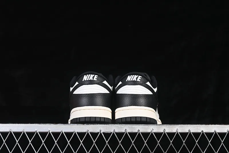 All Categories Nk SB Dunk Series Nk SB Dunk Low Low-top sneakers Nike SB Dunk Low Black and White Panda Low-top casual sneakers HQ7487-100